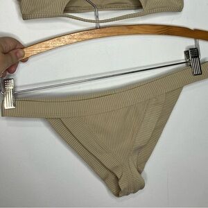 Frankie’s Bikinis‎ tan ribbed bikini bottoms size large